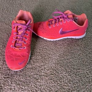 Nike Free 5.0 Tennis Shoes